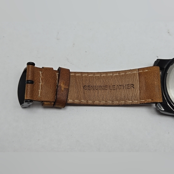 Mens Timex Highland Street 39mm Black Date Watch Indiglo Tan Leather New Battery - Picture 9 of 12